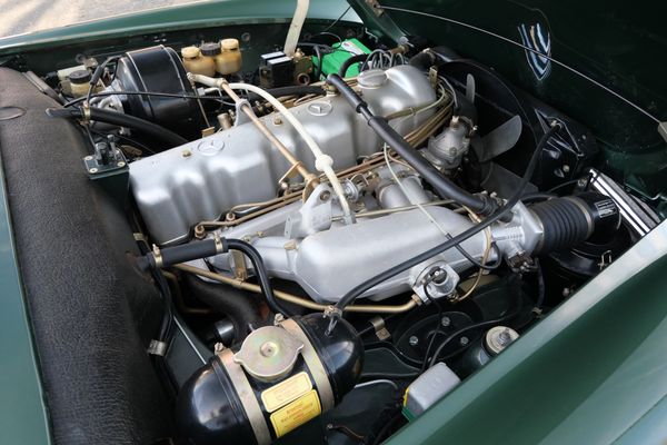 1970 Mercedes-Benz 280 SL