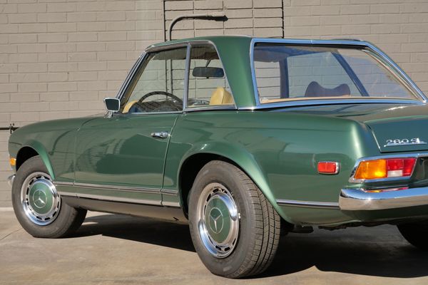 1970 Mercedes-Benz 280 SL