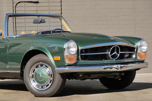 1970 Mercedes-Benz 280 SL