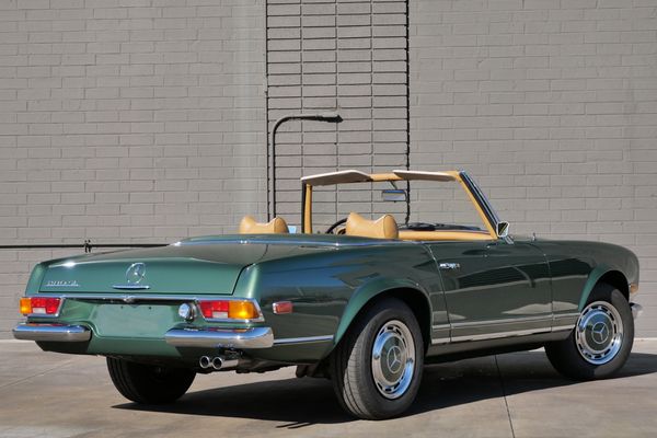 1970 Mercedes-Benz 280 SL