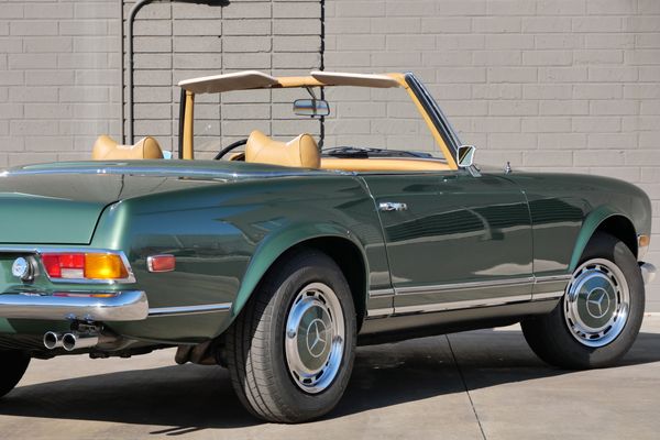 1970 Mercedes-Benz 280 SL