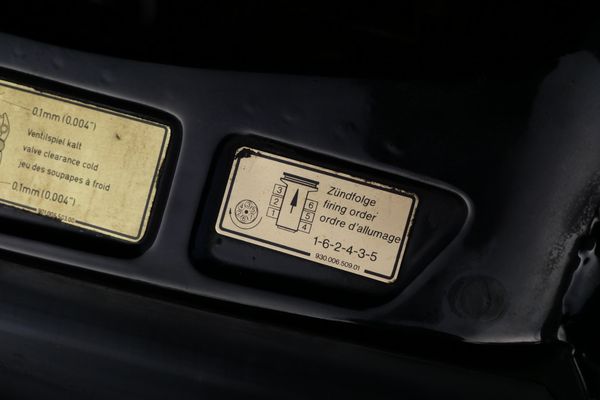 1987 Porsche 911 Carrera Coupe