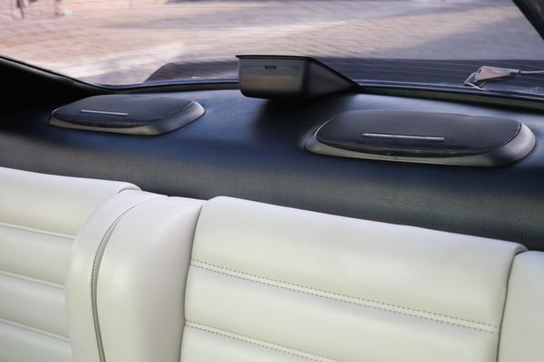 1987 Porsche 911 Carrera Coupe