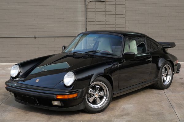 1987 Porsche 911 Carrera Coupe