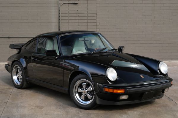 1987 Porsche 911 Carrera Coupe