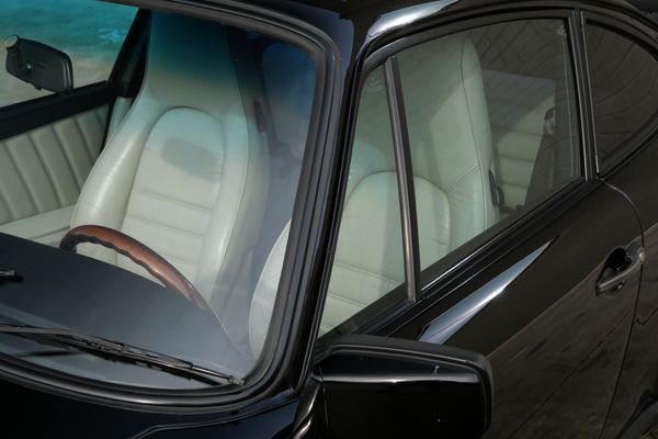 1987 Porsche 911 Carrera Coupe
