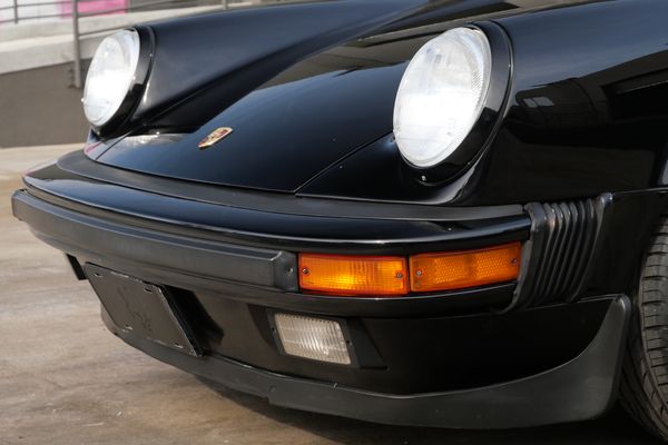 1987 Porsche 911 Carrera Coupe