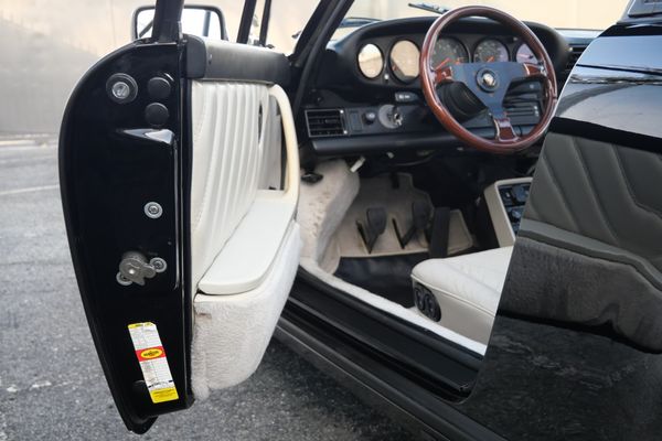1987 Porsche 911 Carrera Coupe