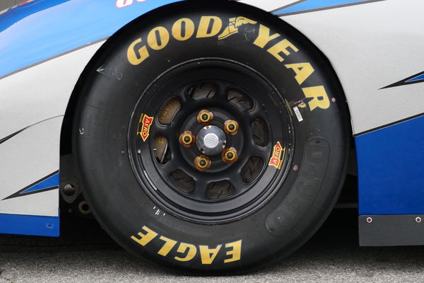 2005 Dodge Charger NASCAR
