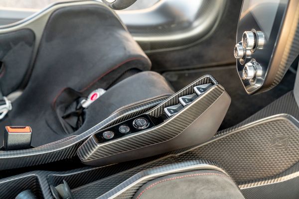 2019 McLaren Senna