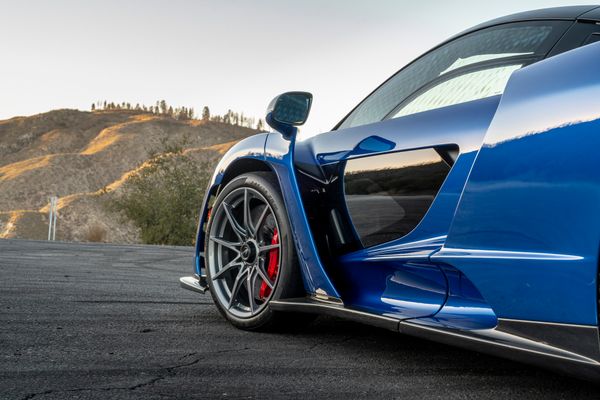 2019 McLaren Senna