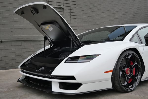 white 2022 Lamborghini Countach LPI 800-4 sold previously by Sandbox Motors