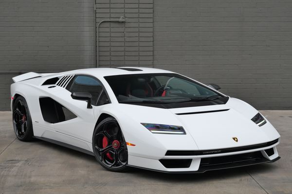 white 2022 Lamborghini Countach LPI 800-4 sold previously by Sandbox Motors