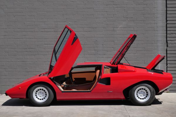 red 1977 Lamborghini LP400 Countach 'Periscopio' previously sold by Sandbox Motors