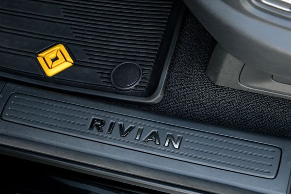 2023 Rivian R1S Adventure Edition previously sold by Sandbox Motors