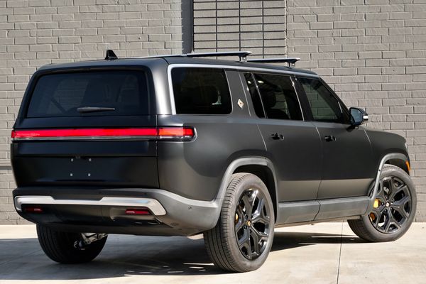 2023 Rivian R1S Adventure Edition previously sold by Sandbox Motors