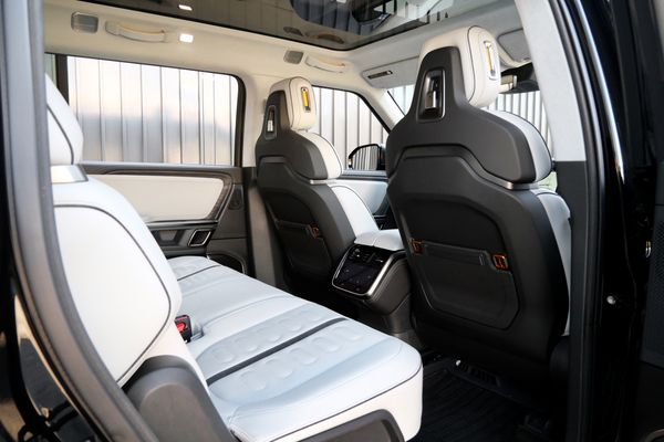 2023 Rivian R1S Adventure Edition previously sold by Sandbox Motors