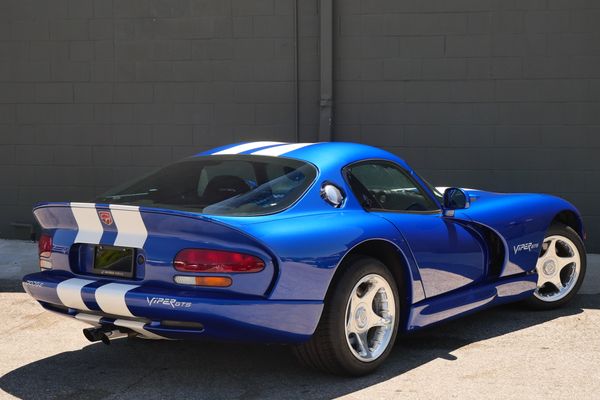 1997 Dodge Viper GTS
