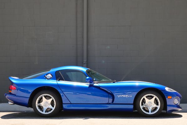 1997 Dodge Viper GTS