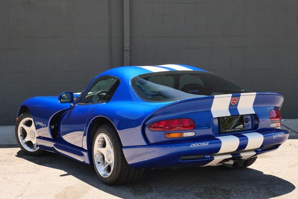 1997 Dodge Viper GTS