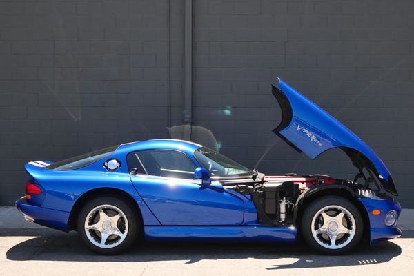 1997 Dodge Viper GTS