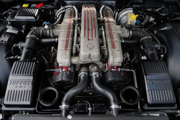 2000 Ferrari 550 Maranello