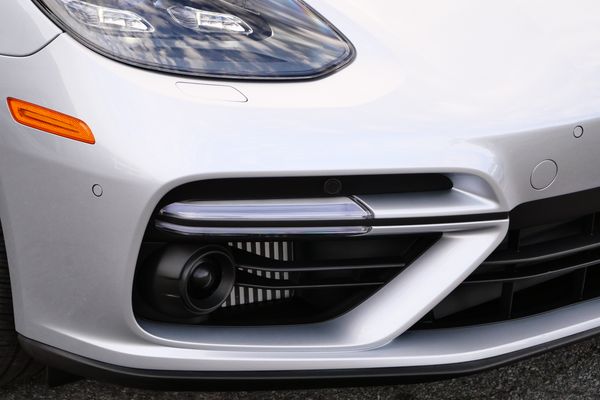 Rhodium Silver Metallic 2018 Porsche Panamera Turbo S E-Hybrid sold by Sandbox Motors