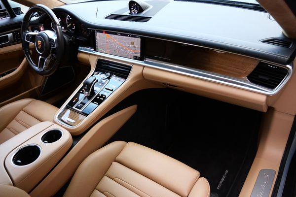 Rhodium Silver Metallic 2018 Porsche Panamera Turbo S E-Hybrid sold by Sandbox Motors