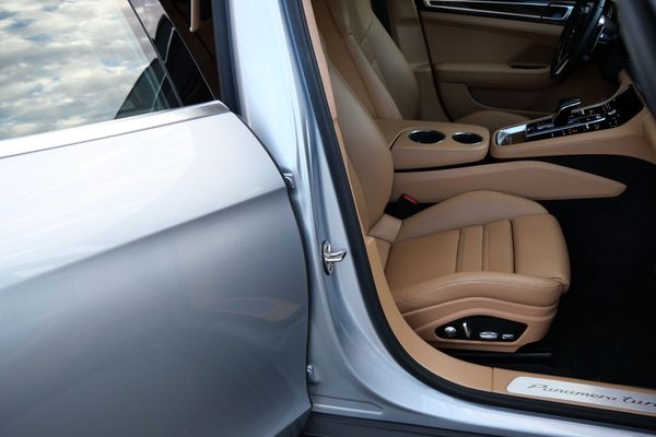 Rhodium Silver Metallic 2018 Porsche Panamera Turbo S E-Hybrid sold by Sandbox Motors