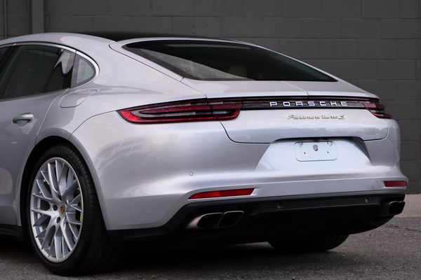 Rhodium Silver Metallic 2018 Porsche Panamera Turbo S E-Hybrid sold by Sandbox Motors