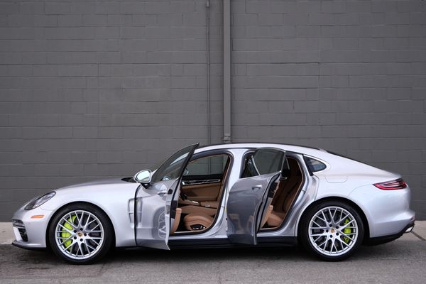 Rhodium Silver Metallic 2018 Porsche Panamera Turbo S E-Hybrid sold by Sandbox Motors