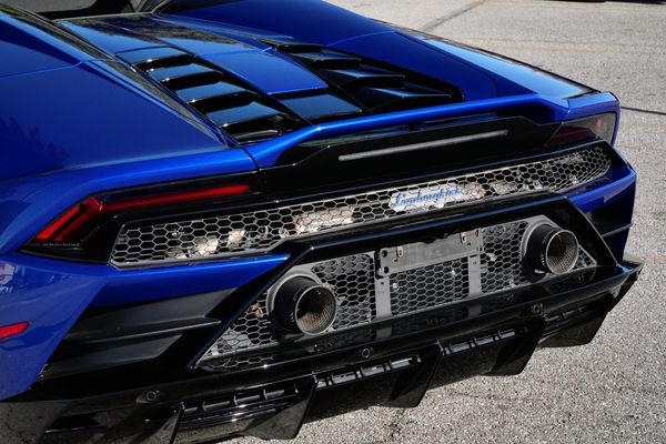 2020 Lamborghini Huracan EVO Spyder Sold by Sandbox Motors