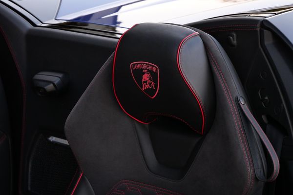 2020 Lamborghini Huracan EVO Spyder Sold by Sandbox Motors