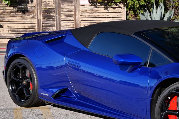 2020 Lamborghini Huracan EVO Spyder Sold by Sandbox Motors