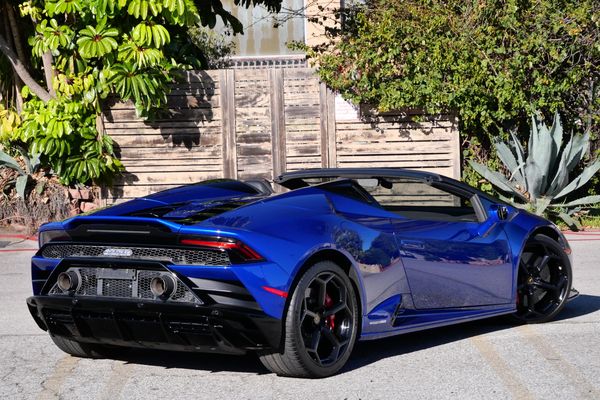 2020 Lamborghini Huracan EVO Spyder Sold by Sandbox Motors