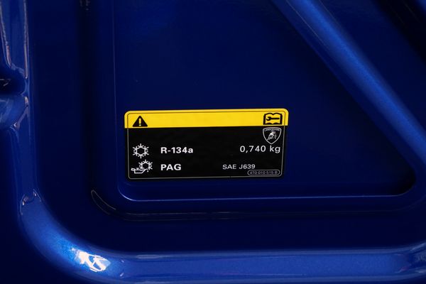 2020 Lamborghini Huracan EVO Spyder Sold by Sandbox Motors