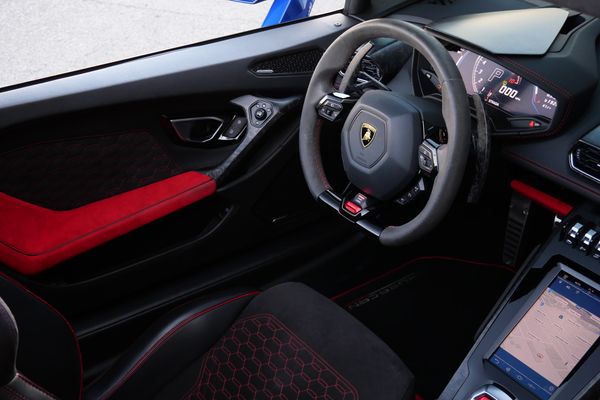 2020 Lamborghini Huracan EVO Spyder Sold by Sandbox Motors