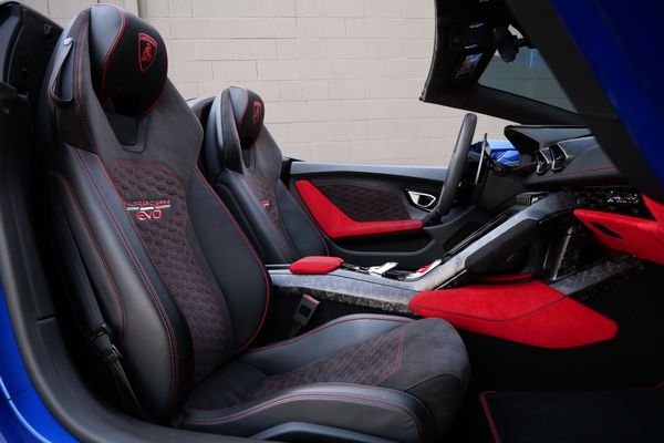 2020 Lamborghini Huracan EVO Spyder Sold by Sandbox Motors