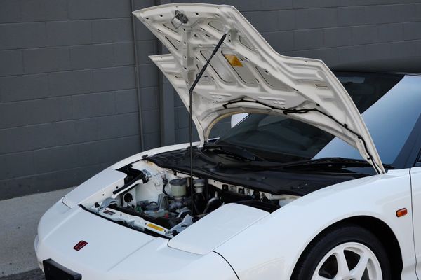 1996 Honda NSX-R Sold by Sandbox Motors
