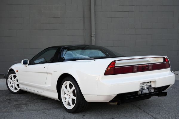 1996 Honda NSX-R Sold by Sandbox Motors
