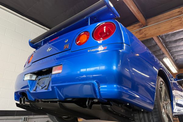 2001 Nissan Skyline GT-R R34 V-Spec II For Sale by Sandbox Motors