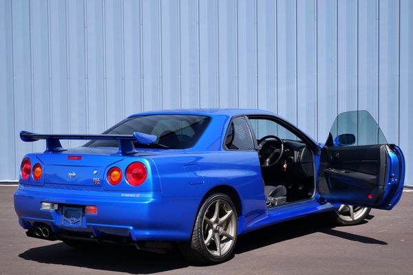 2001 Nissan Skyline GT-R R34 V-Spec II For Sale by Sandbox Motors