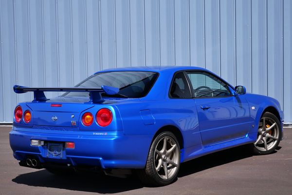 2001 Nissan Skyline GT-R R34 V-Spec II For Sale by Sandbox Motors