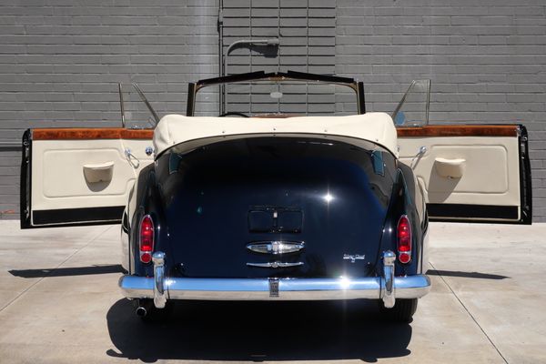 1963 Rolls-Royce Silver Cloud III Drophead Coupe