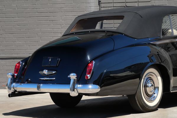 1963 Rolls-Royce Silver Cloud III Drophead Coupe