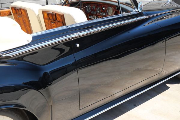 1963 Rolls-Royce Silver Cloud III Drophead Coupe