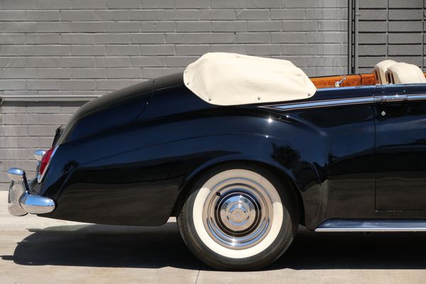 1963 Rolls-Royce Silver Cloud III Drophead Coupe