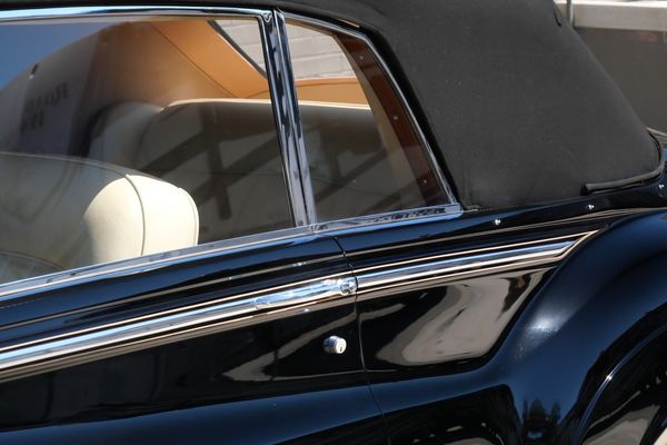1963 Rolls-Royce Silver Cloud III Drophead Coupe