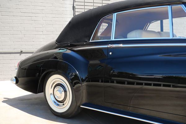 1963 Rolls-Royce Silver Cloud III Drophead Coupe