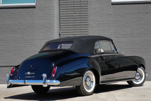 1963 Rolls-Royce Silver Cloud III Drophead Coupe